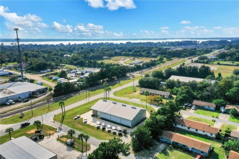 Propiedad comercial en alquiler en Tavares, Florida, 168.15 m2 № 1916597 - foto 5