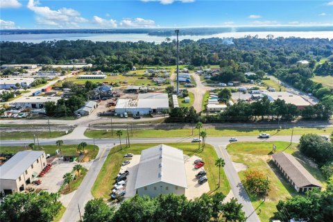 Propiedad comercial en alquiler en Tavares, Florida, 168.15 m2 № 1916597 - foto 6