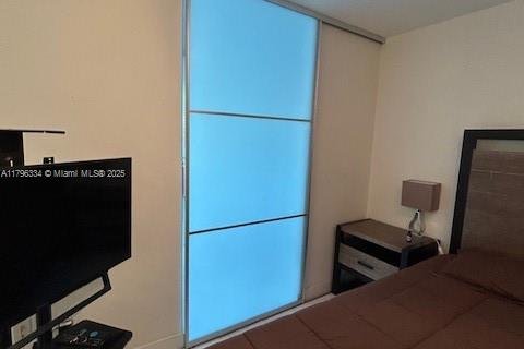 Condo in Aventura, Florida  № 2037344 - photo 21