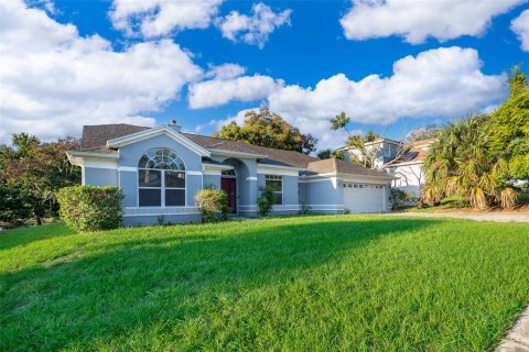 House in Orlando, Florida 4 bedrooms, 232.91 sq.m. № 1376470 - photo 2