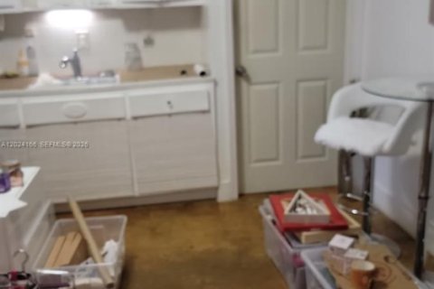 Condominio en alquiler en Miami Beach, Florida, 1 dormitorio, 67.82 m2 № 2085908 - foto 6