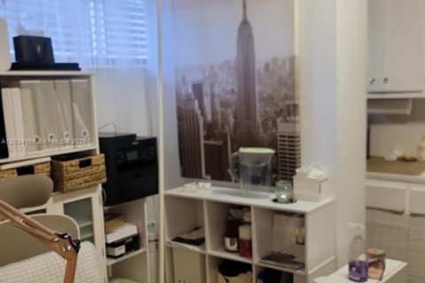 Condominio en alquiler en Miami Beach, Florida, 1 dormitorio, 67.82 m2 № 2085908 - foto 5