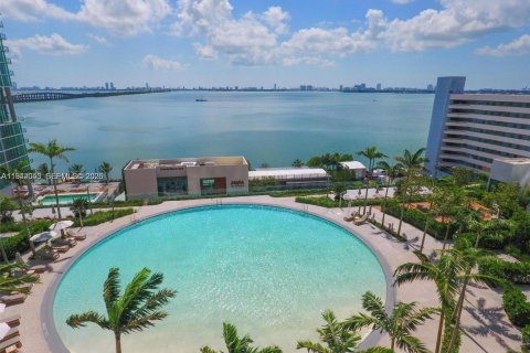 Copropriété à louer à Miami, Floride: 2 chambres, 110.18 m2 № 1999017 - photo 19