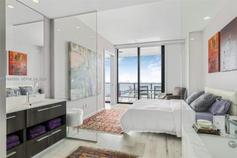 Copropriété à louer à Miami, Floride: 2 chambres, 110.18 m2 № 1999017 - photo 6