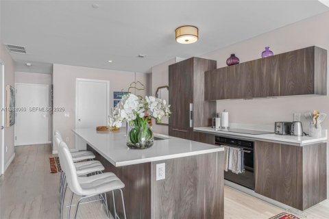 Copropriété à louer à Miami, Floride: 2 chambres, 110.18 m2 № 1999017 - photo 5