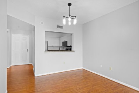 Condominio en alquiler en Fort Lauderdale, Florida, 1 dormitorio, 73.39 m2 № 2077400 - foto 7