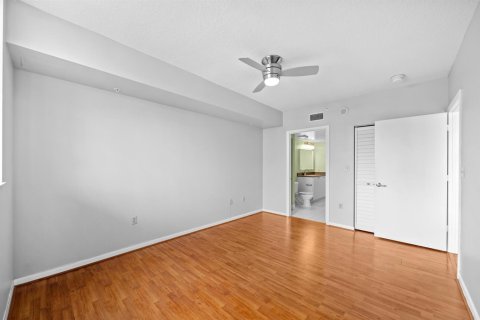 Condominio en alquiler en Fort Lauderdale, Florida, 1 dormitorio, 73.39 m2 № 2077400 - foto 14