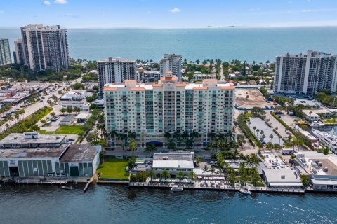 Estudio en el Condominio en Fort Lauderdale, Florida  № 2077400
