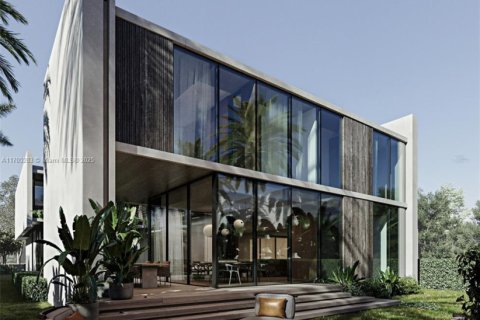 Casa en venta en Miami Beach, Florida, 5 dormitorios, 482.81 m2 № 1973564 - foto 4