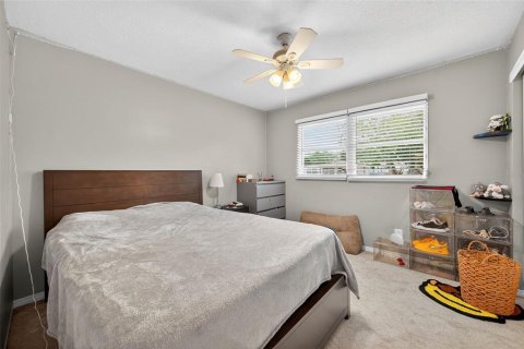 House in Saint Petersburg, Florida 3 bedrooms, 153.94 sq.m. № 1877475 - photo 20