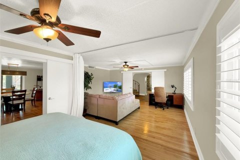 House in New Smyrna Beach, Florida 4 bedrooms, 341.32 sq.m. № 2099956 - photo 11