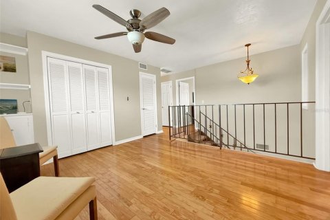 House in New Smyrna Beach, Florida 4 bedrooms, 341.32 sq.m. № 2099956 - photo 28