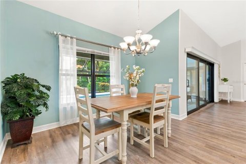 Villa ou maison à vendre à Cape Coral, Floride: 3 chambres, 170.75 m2 № 2395543 - photo 21