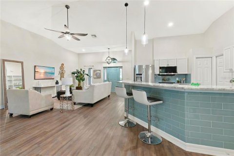 Villa ou maison à vendre à Cape Coral, Floride: 3 chambres, 170.75 m2 № 2395543 - photo 20