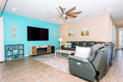Villa ou maison à vendre à Orlando, Floride: 5 chambres, 367.52 m2 № 2129998 - photo 19
