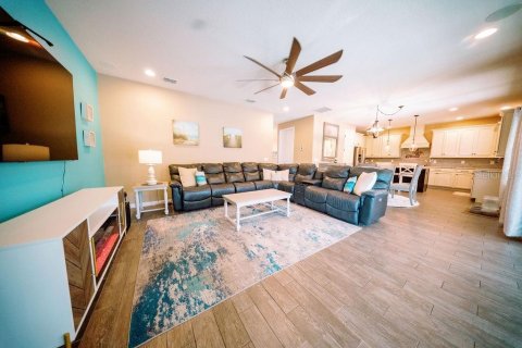 Villa ou maison à vendre à Orlando, Floride: 5 chambres, 367.52 m2 № 2129998 - photo 18
