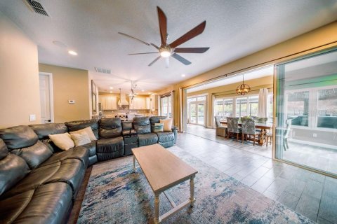 Villa ou maison à vendre à Orlando, Floride: 5 chambres, 367.52 m2 № 2129998 - photo 20