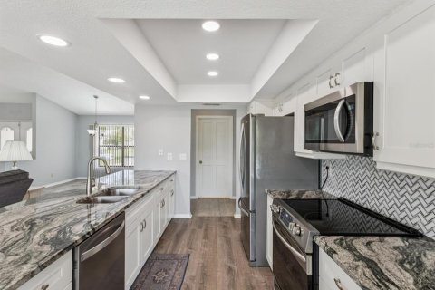 Villa ou maison à vendre à Spring Hill, Floride: 3 chambres, 158.68 m2 № 1833133 - photo 13