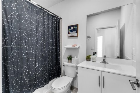 Купить таунхаус в Хомстед, Флорида 3 спальни, 157.47м2, № 2081526 - фото 28