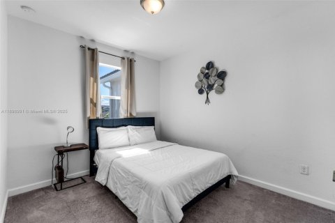 Купить таунхаус в Хомстед, Флорида 3 спальни, 157.47м2, № 2081526 - фото 26