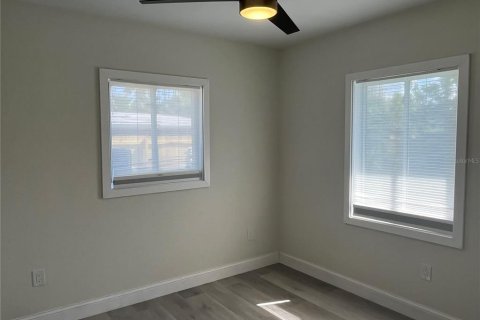 Casa en alquiler en Saint Petersburg, Florida, 3 dormitorios, 104.79 m2 № 1805455 - foto 28