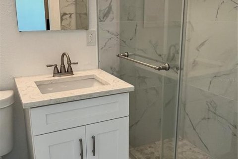 Casa en alquiler en Saint Petersburg, Florida, 3 dormitorios, 104.79 m2 № 1805455 - foto 4