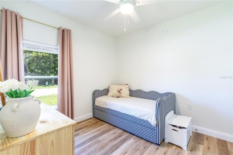 House in Lake Butler, Florida 3 bedrooms, 119.84 sq.m. № 2258201 - photo 15