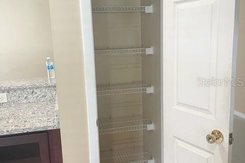 Villa ou maison à louer à Brandon, Floride: 4 chambres, 189.52 m2 № 2412568 - photo 23