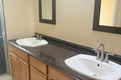 Villa ou maison à louer à Brandon, Floride: 4 chambres, 189.52 m2 № 2412568 - photo 29
