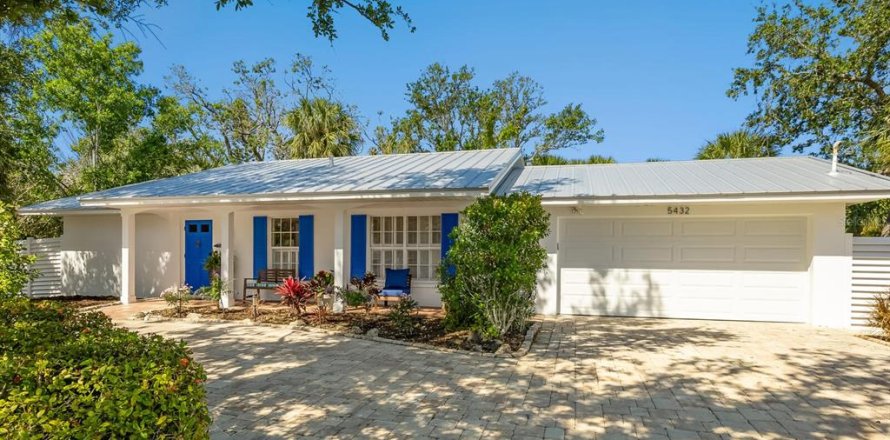 Casa en Sarasota, Florida 3 dormitorios, 154.12 m2 № 1733133