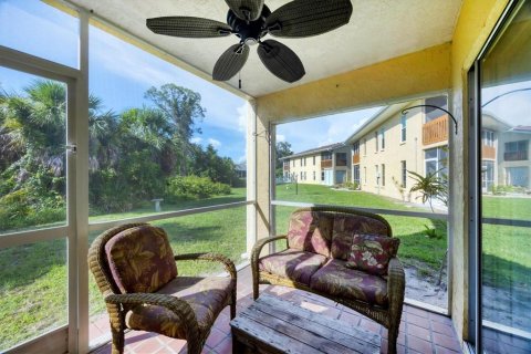Condo in Englewood, Florida, 2 bedrooms  № 1826261 - photo 21