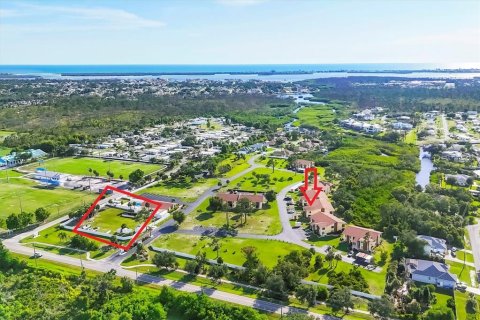 Condo in Englewood, Florida, 2 bedrooms  № 1826261 - photo 4
