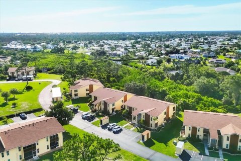Condo in Englewood, Florida, 2 bedrooms  № 1826261 - photo 5