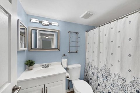 Condo in Englewood, Florida, 2 bedrooms  № 1826261 - photo 30