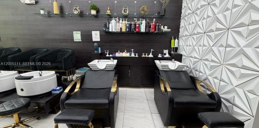 Immobilier commercial à Miami, Floride № 2170584