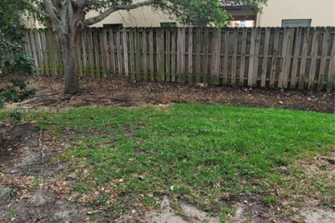 Condo in Cutler Bay, Florida, 3 bedrooms  № 1888393 - photo 21