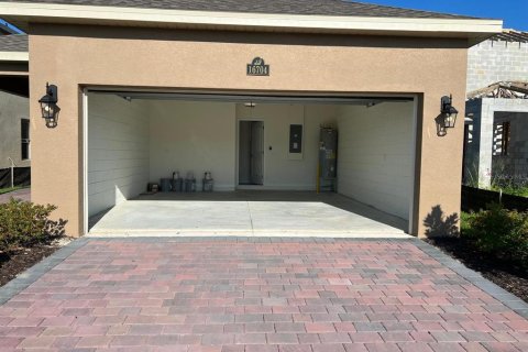 House in Winter Garden, Florida 3 bedrooms, 156.54 sq.m. № 1545602 - photo 12