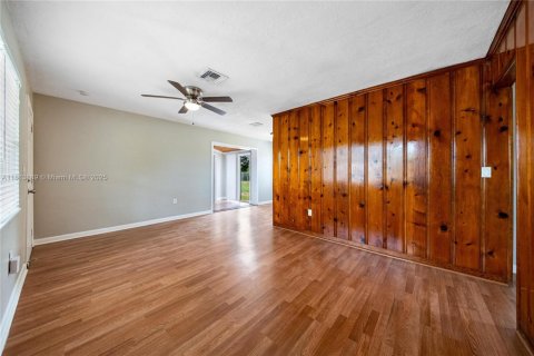 House in Hollywood, Florida 2 bedrooms, 99.03 sq.m. № 1763016 - photo 7