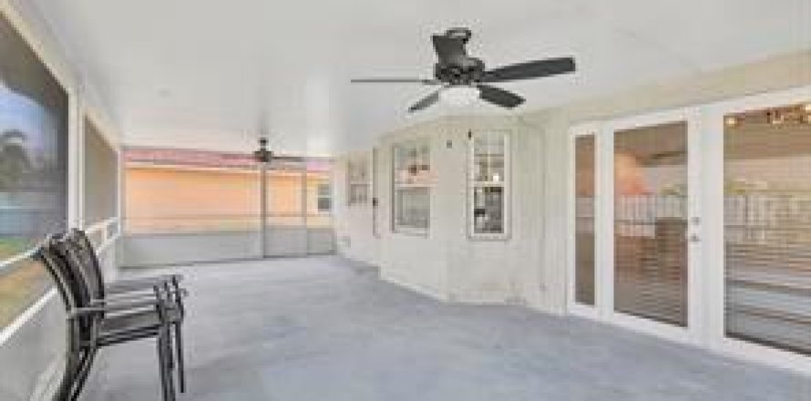 Villa ou maison à Sunrise, Floride 4 chambres, 240.25 m2 № 1187669