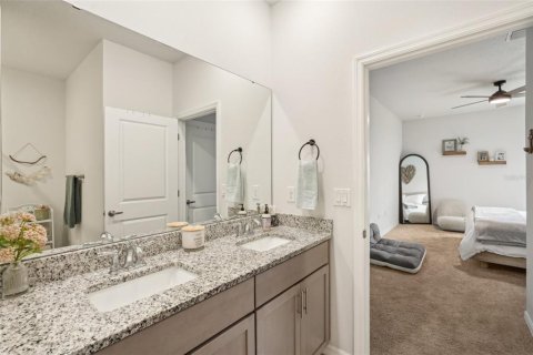 Villa ou maison à vendre à Palm Bay, Floride: 3 chambres, 143.16 m2 № 1754740 - photo 23