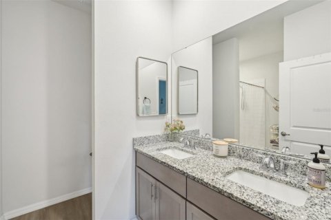 Villa ou maison à vendre à Palm Bay, Floride: 3 chambres, 143.16 m2 № 1754740 - photo 24