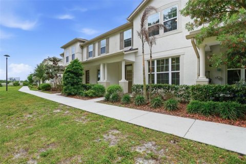 Adosado en venta en Orlando, Florida, 3 dormitorios, 138.52 m2 № 2166323 - foto 2