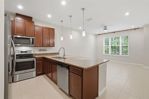 Adosado en venta en Orlando, Florida, 3 dormitorios, 138.52 m2 № 2166323 - foto 8