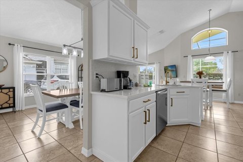 Villa ou maison à louer à Davenport, Floride: 4 chambres, 148.27 m2 № 1374839 - photo 14