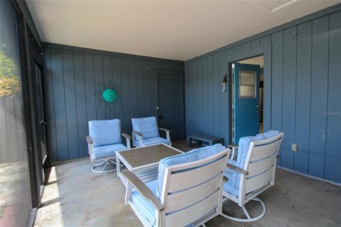 House in Venice, Florida 2 bedrooms, 86.86 sq.m. № 220809 - photo 17