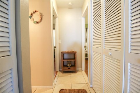 House in Venice, Florida 2 bedrooms, 86.86 sq.m. № 220809 - photo 20