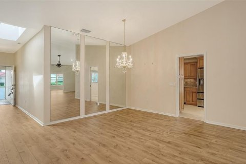 Casa en venta en Lake Suzy, Florida, 3 dormitorios, 247.21 m2 № 1906218 - foto 6