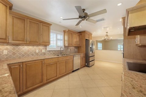 Casa en venta en Lake Suzy, Florida, 3 dormitorios, 247.21 m2 № 1906218 - foto 15