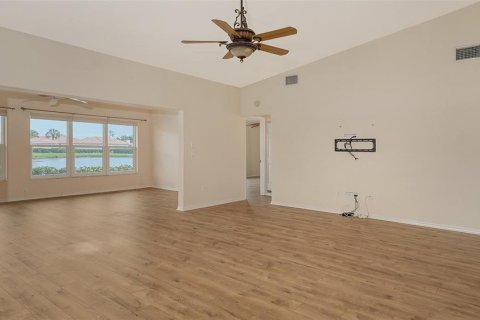 Casa en venta en Lake Suzy, Florida, 3 dormitorios, 247.21 m2 № 1906218 - foto 20