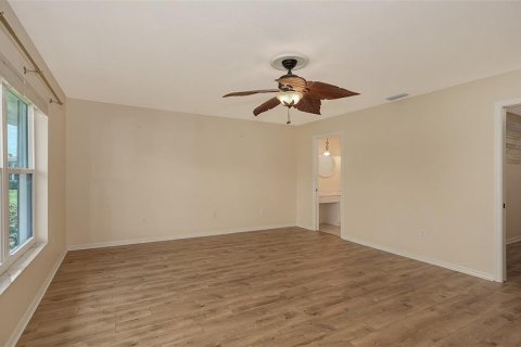Casa en venta en Lake Suzy, Florida, 3 dormitorios, 247.21 m2 № 1906218 - foto 27
